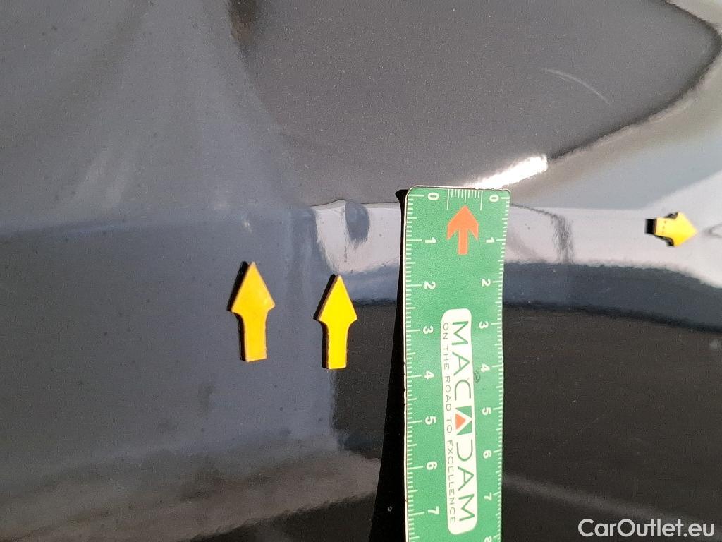  Peugeot  208  Premium 1.2 PureTech 75CV BVM5 E6d #5