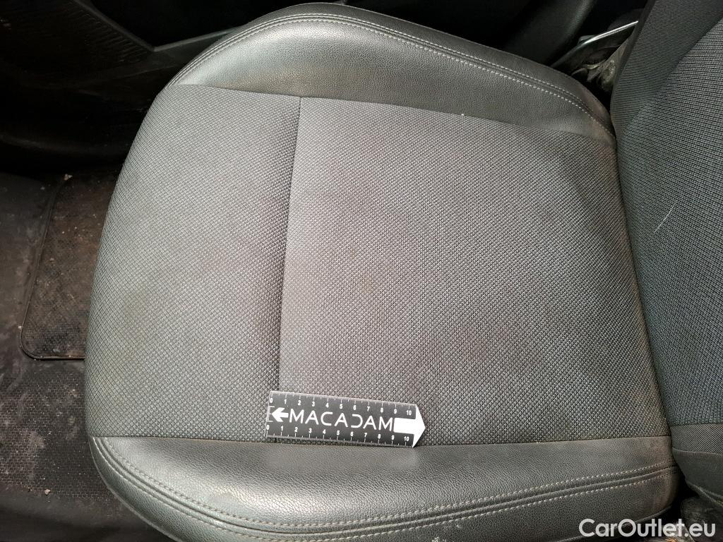  Renault  Kangoo RENAULT  / 2021 / 4P / Fourgonnette EXTRA - BLUE DCI 95 #17