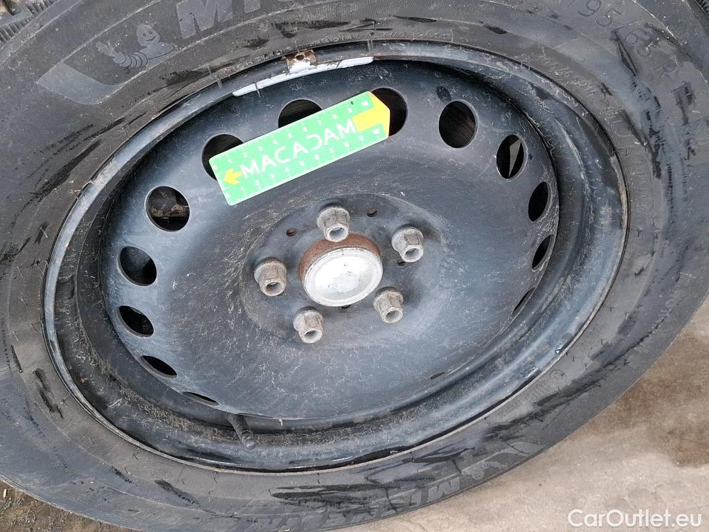  Renault  Kangoo  II Express Maxi Extra (Série Spéciale) 1.5 dCi 95CV BVM6 E6dT #45