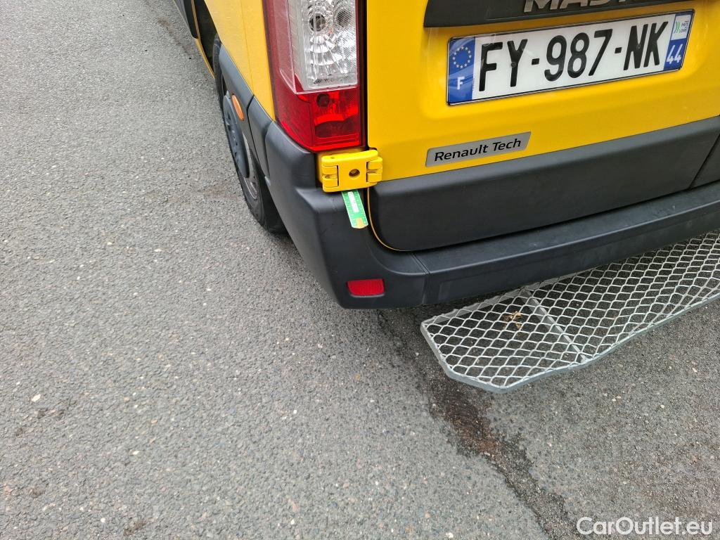  Renault  Master RENAULT  / 2019 / 4P / Fourgon tôlé FG Z.E.Tr CF F3100 L3H2 R75 AI - 19 #47