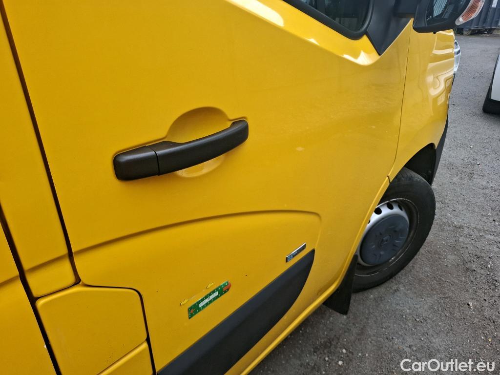  Renault  Master RENAULT  / 2019 / 4P / Fourgon tôlé FG Z.E.Tr CF F3100 L3H2 R75 AI - 19 #31