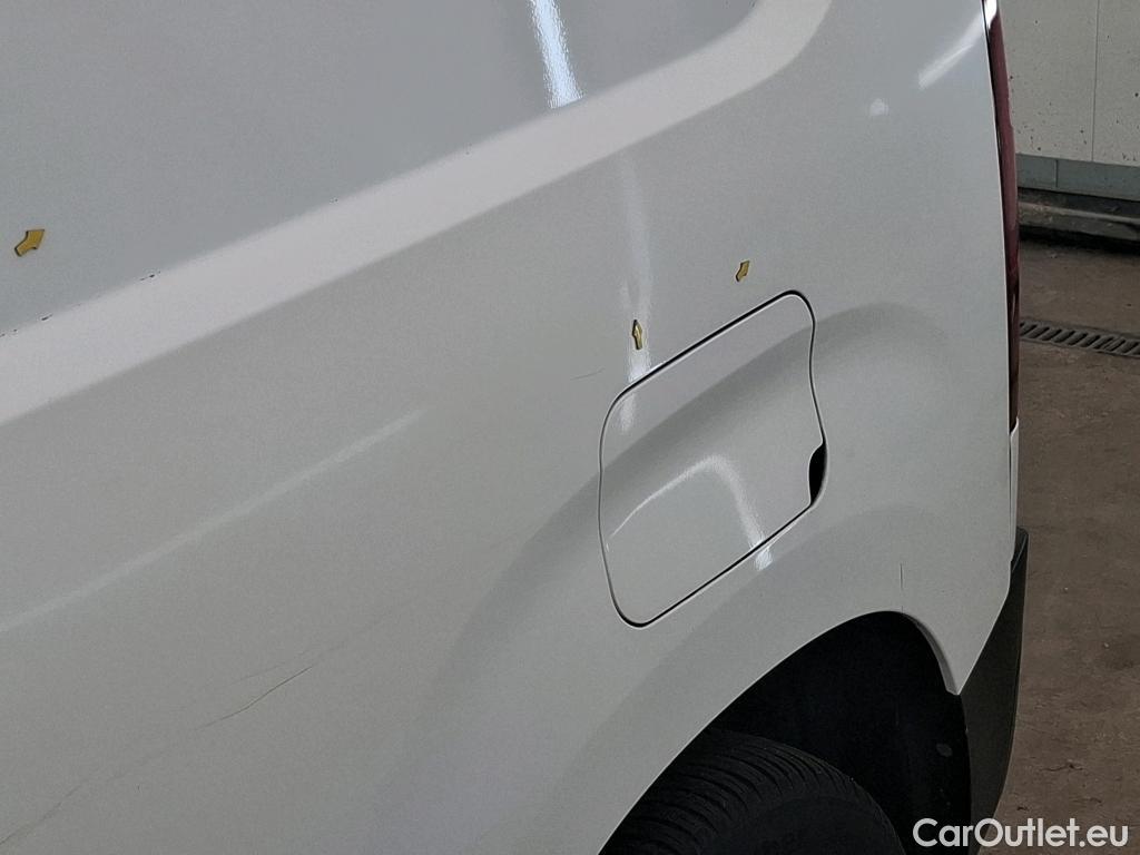  Citroen  Berlingo  Fourgon Club M 650 1.5 BlueHDi 100CV BVM5 E6dT #4