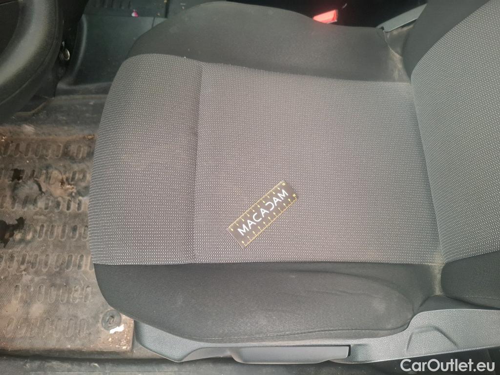  Citroen  Berlingo  Fourgon Club M 650 1.5 BlueHDi 100CV BVM5 E6dT #40