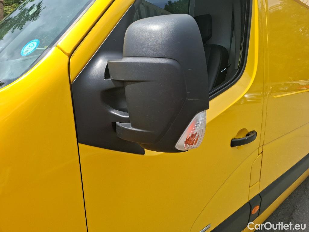  Renault  Master RENAULT  / 2019 / 4P / Fourgon tôlé FG Z.E.Tr CF F3100 L3H2 R75 AI - 19 #29