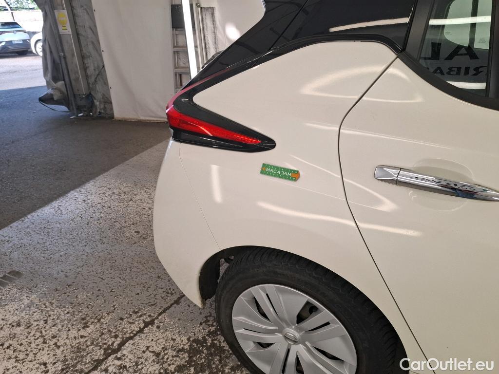  Nissan  Leaf NISSAN  / 2017 / 5P / Berline 150ch Business #1