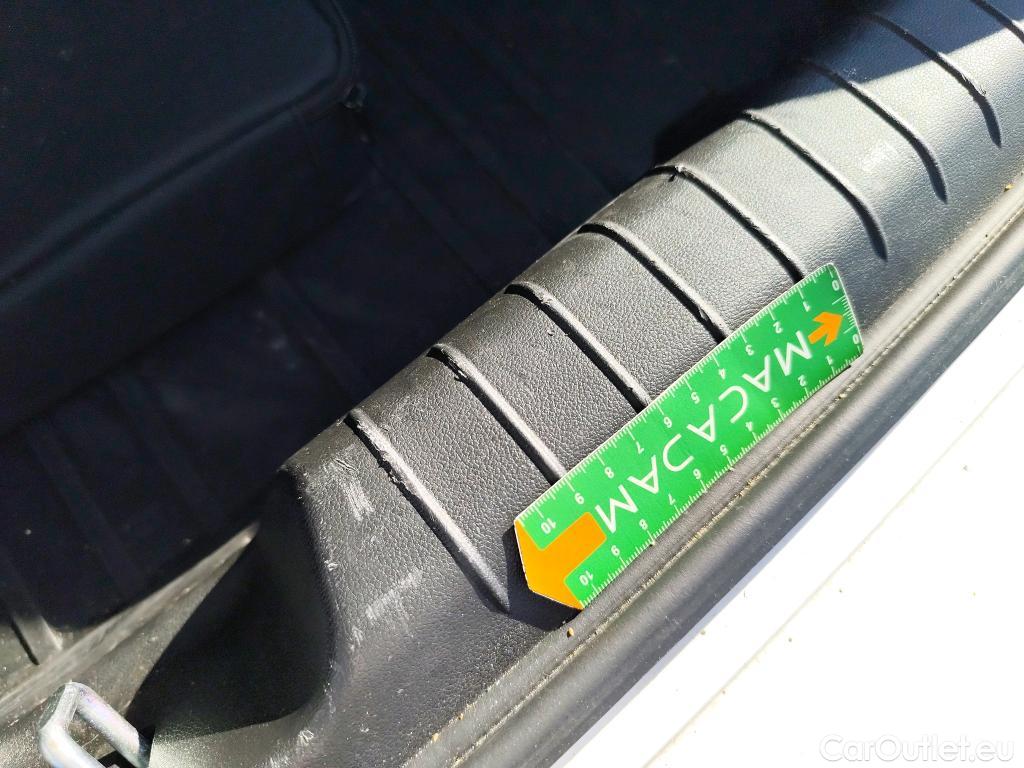  Hyundai   Ioniq Ioniq 6 Creative Electrique 77kWh BVA #7