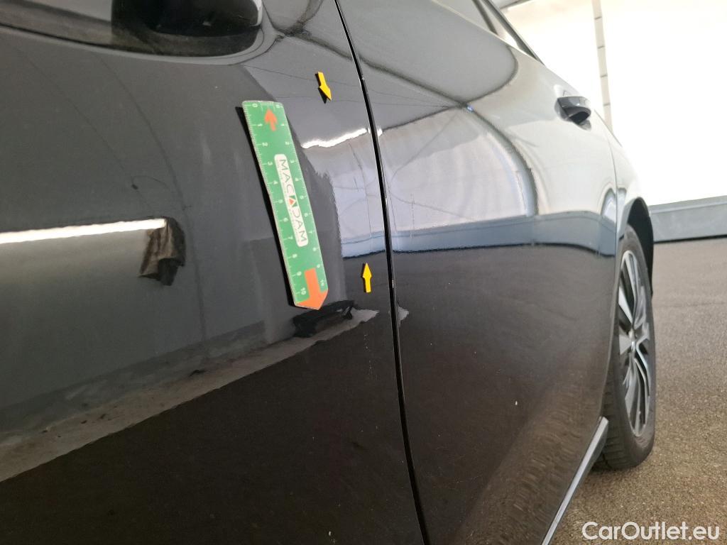  Mercedes  A-Klasse MERCEDES-BENZ Classe A Berline / 2018 / 4P / Berline A 180 Business Line 7G-DCT #10