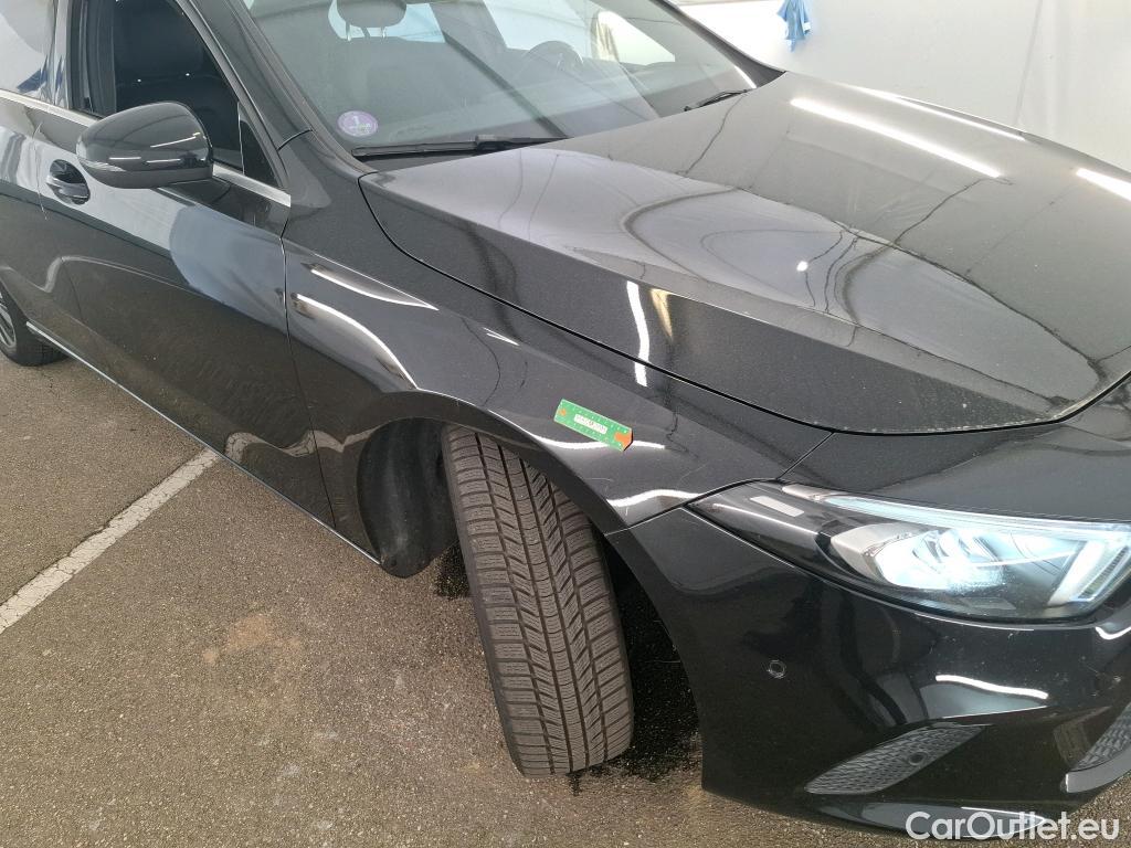  Mercedes  A-Klasse MERCEDES-BENZ Classe A Berline / 2018 / 4P / Berline A 180 Business Line 7G-DCT #17