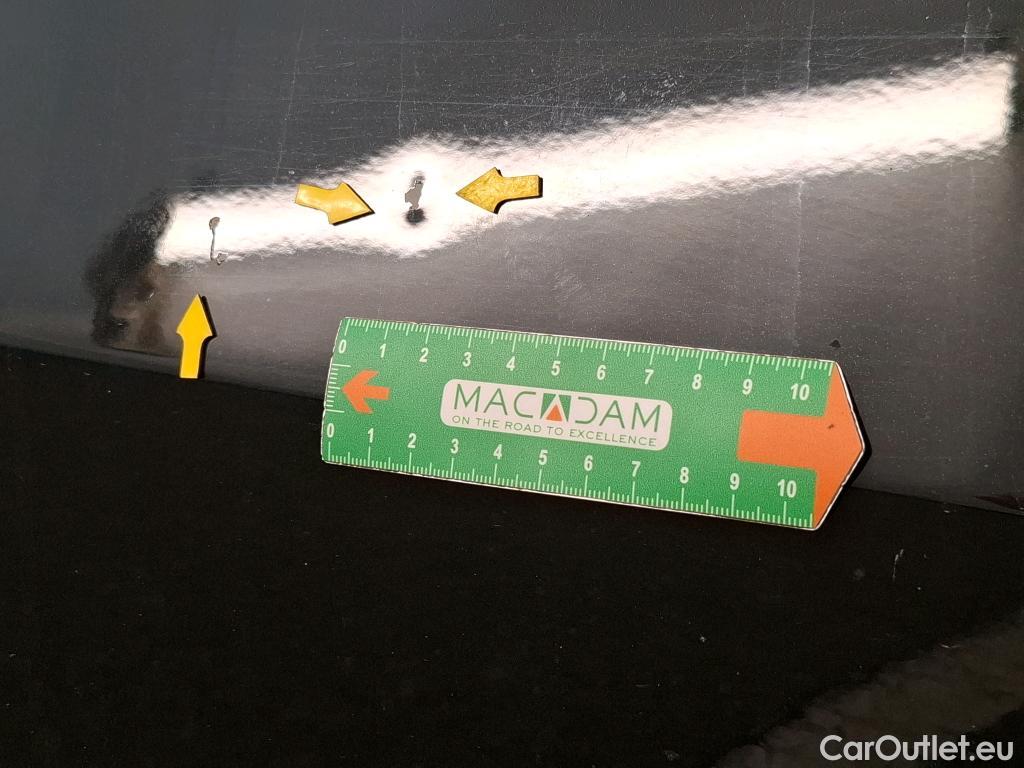  Mercedes  A-Klasse MERCEDES-BENZ Classe A Berline / 2018 / 4P / Berline A 180 Business Line 7G-DCT #41