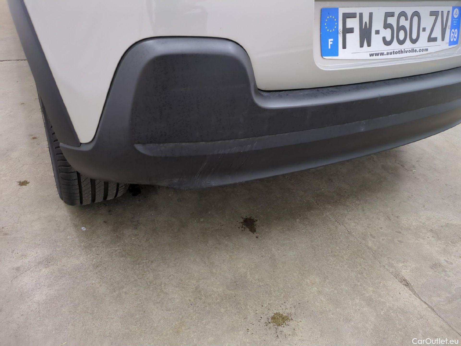 Citroen  C3  Feel Pack 1.2 PureTech 80CV BVM5 E6d #15