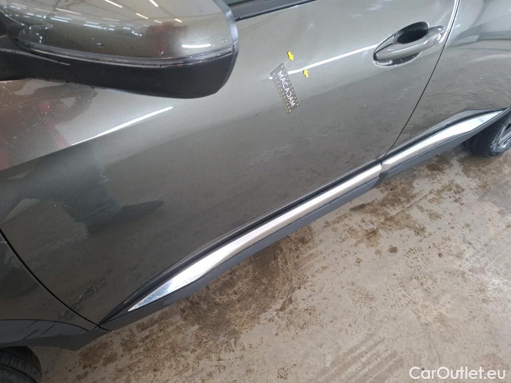  Peugeot  5008  Allure 1.2 PureTech 130CV BVM6 E6d #1