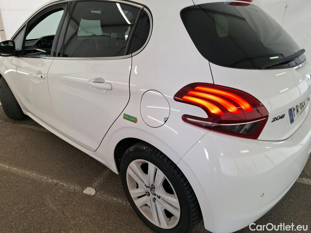  Peugeot  208 PEUGEOT  / 2015 / 5P / Berline &BLUEHDI 100 S&S ALLURE BUSINESS #7