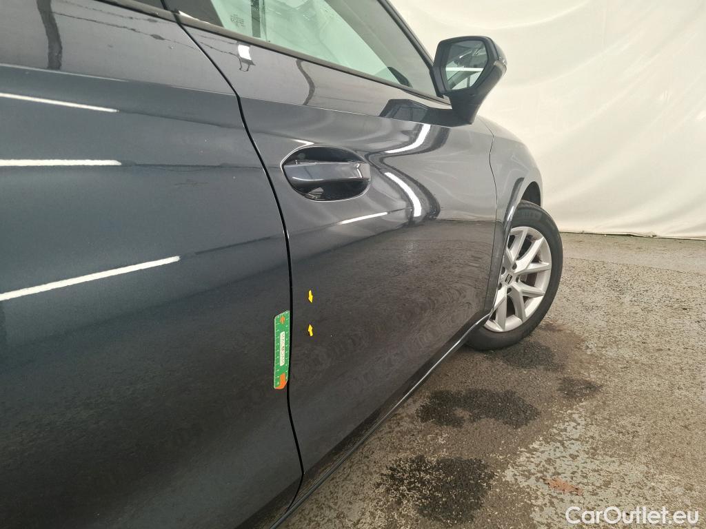  Seat  Leon SEAT  / 2020 / 5P / Berline 1.0 eTSI 110 DSG S&S Style Business #9