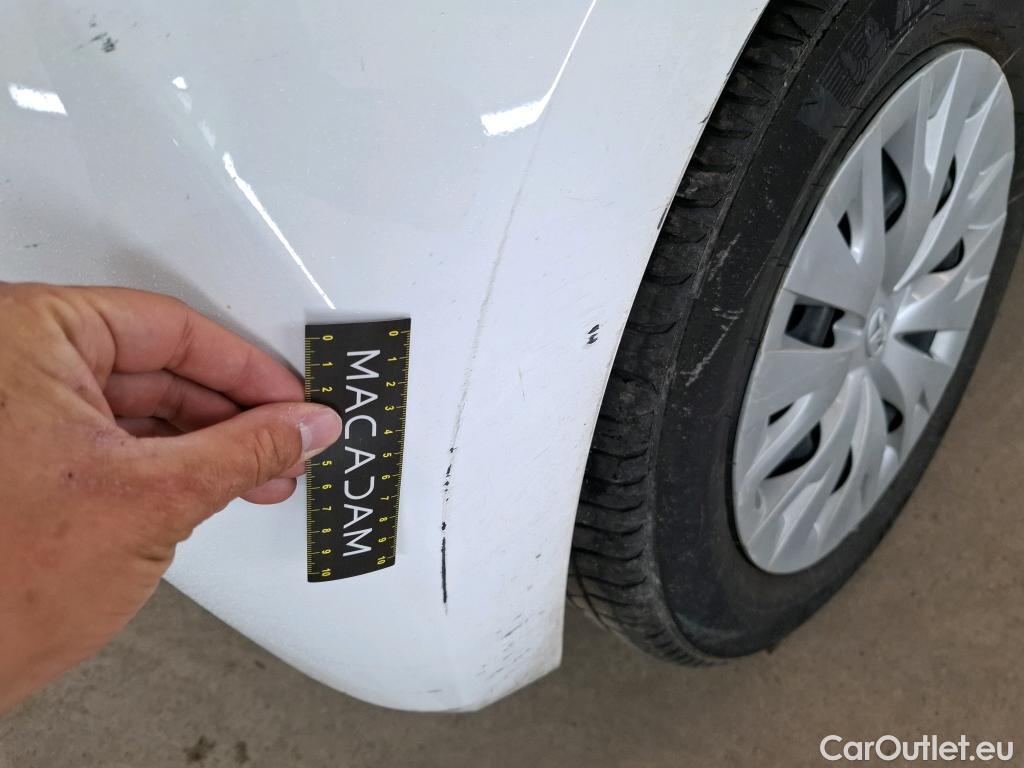  Toyota  Yaris TOYOTA  Hybride / 2019 / 5P / Berline Hybride 116h France #14