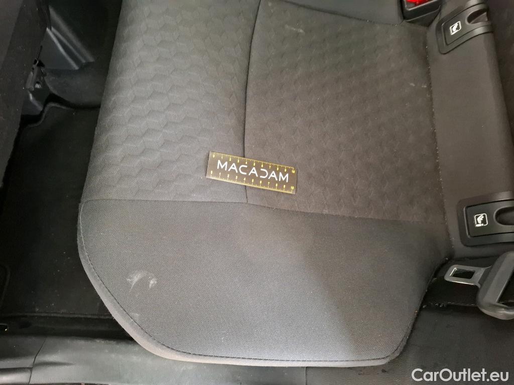  Toyota  Yaris TOYOTA  Hybride / 2019 / 5P / Berline Hybride 116h France #24