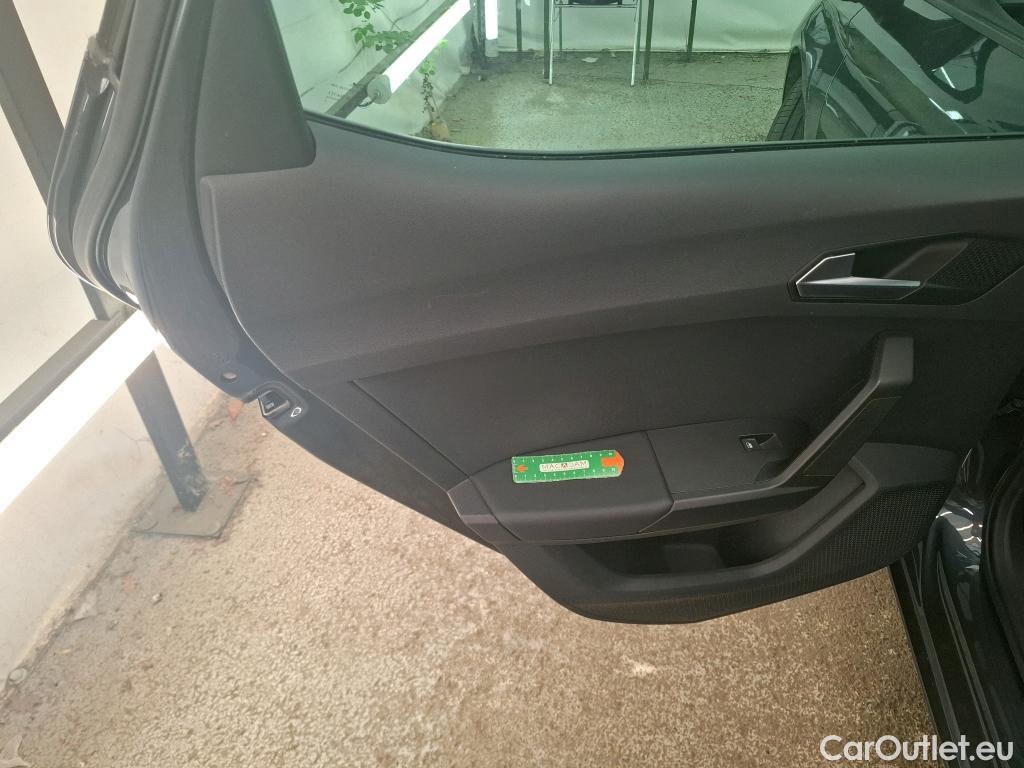  Seat  Leon SEAT  / 2020 / 5P / Berline 1.0 eTSI 110 DSG S&S Style Business #7