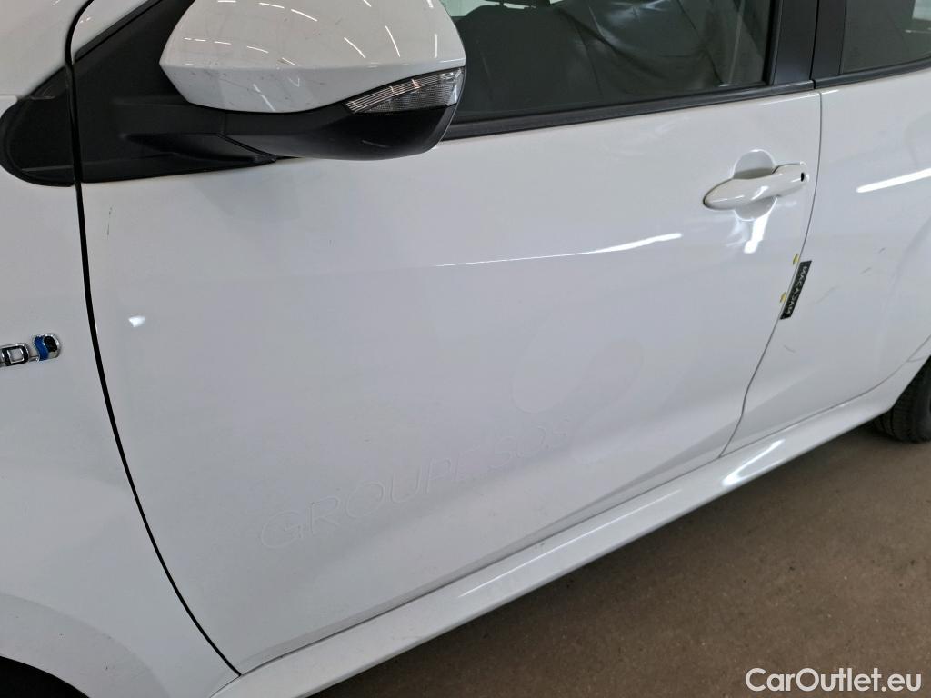  Toyota  Yaris TOYOTA  Hybride / 2019 / 5P / Berline Hybride 116h France #3