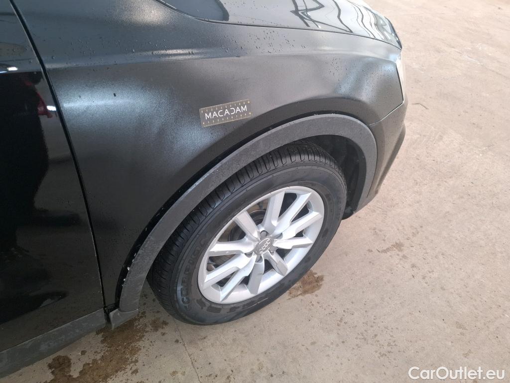  Audi  Q3  2.0 TDI 120CV BVA7 E6 #68