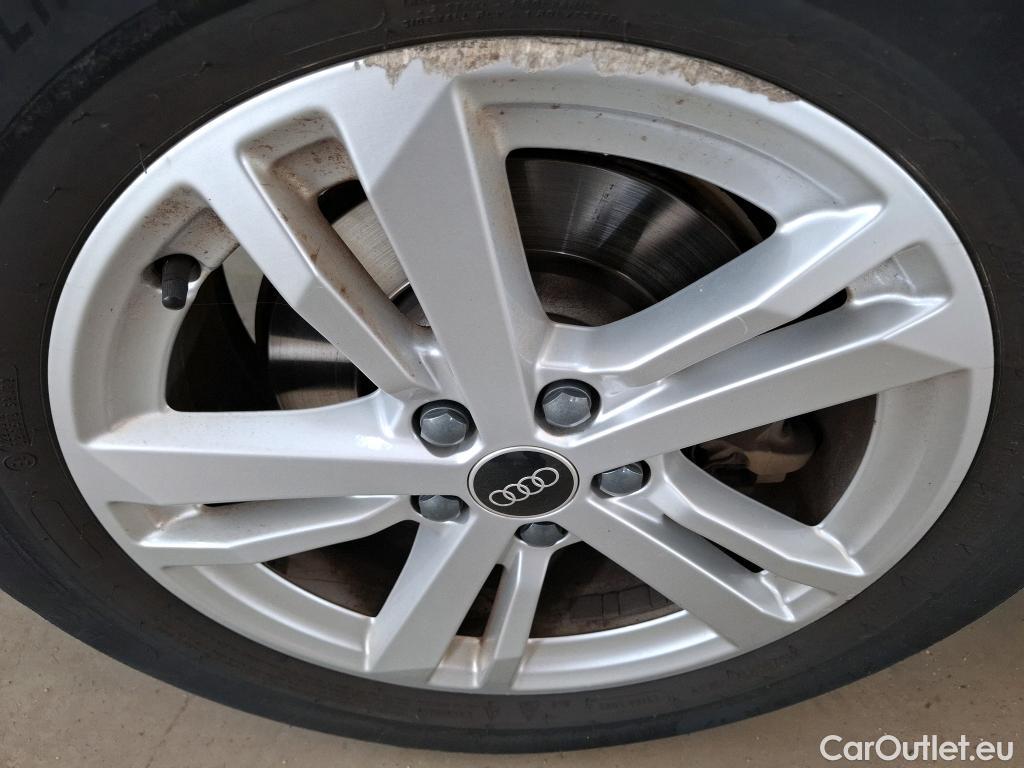  Audi  Q3 AUDI  Sportback / 2019 / 5P / SUV 45 TFSI E 245 S TRONIC BUSINESS LINE #3
