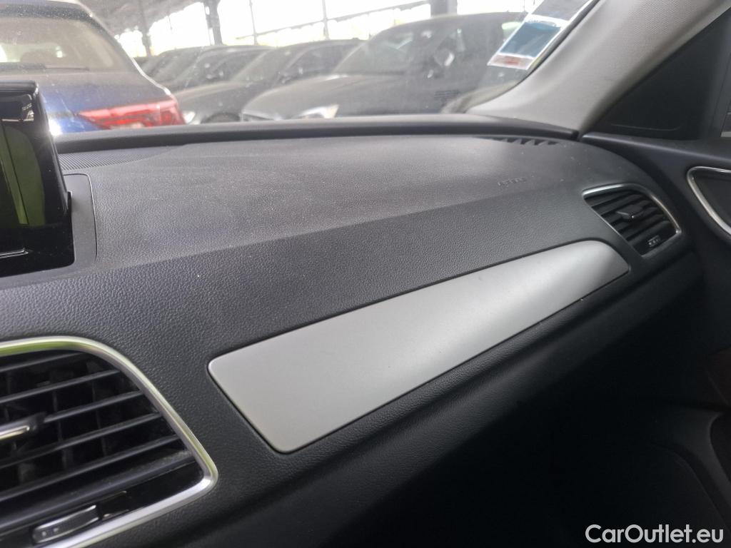  Audi  Q3  2.0 TDI 120CV BVA7 E6 #53
