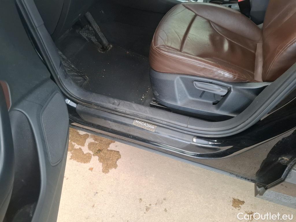  Audi  Q3  2.0 TDI 120CV BVA7 E6 #66