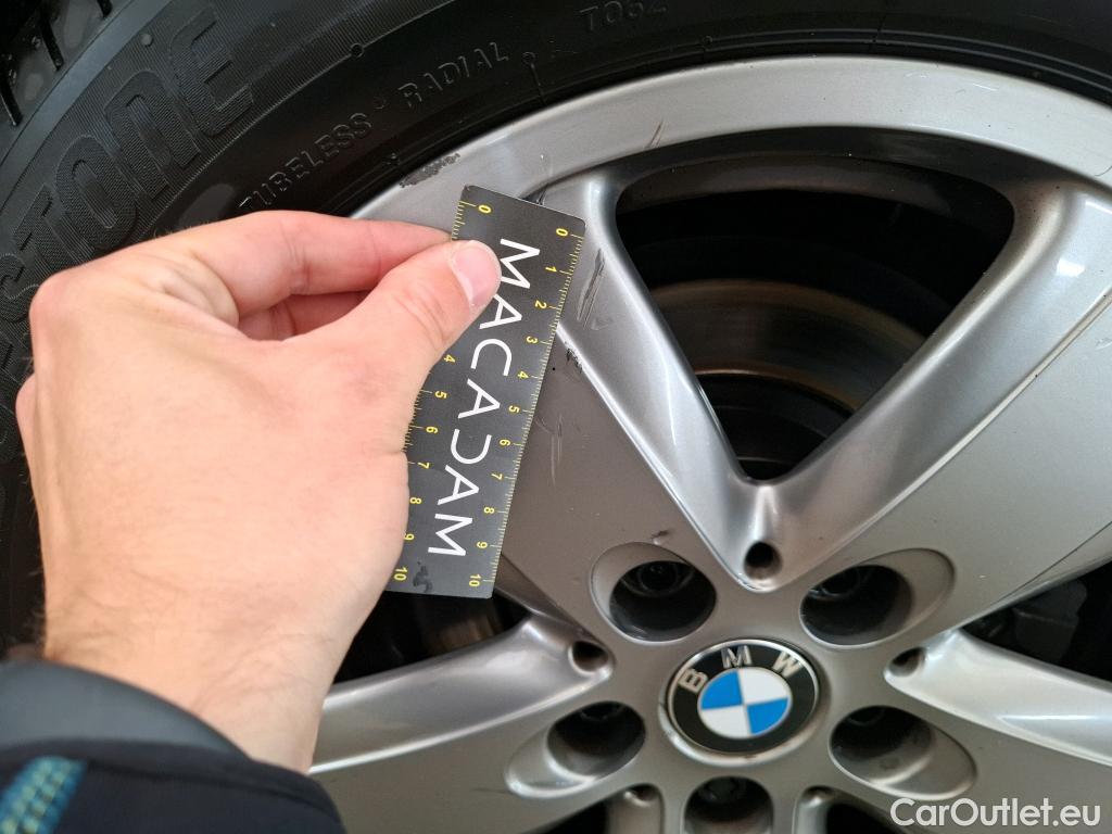  Bmw  Serie 1 BMW Série 1 / 2019 / 5P / Berline 2.0 118D #54