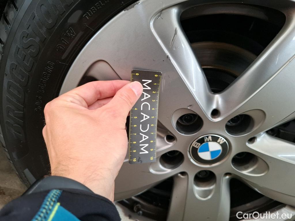  Bmw  Serie 1 BMW Série 1 / 2019 / 5P / Berline 2.0 118D #55