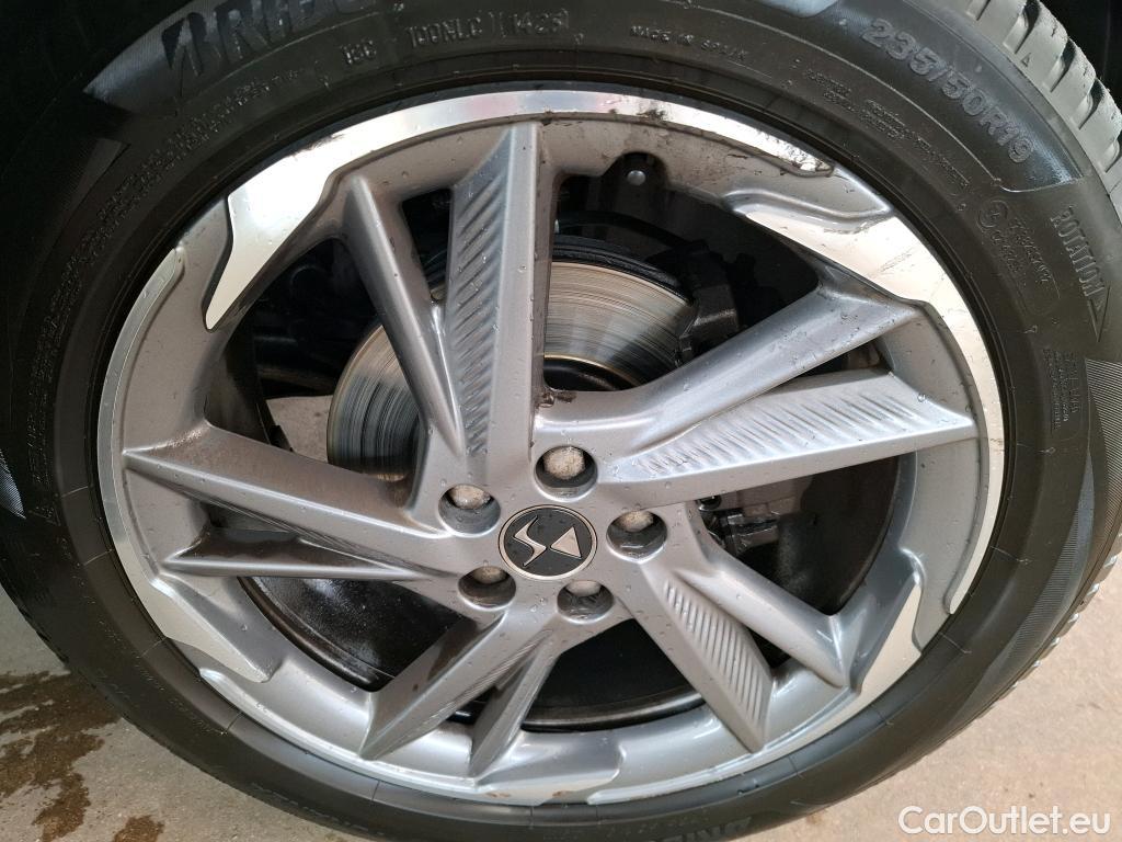  DS  DS7 7 Crossback So Chic 1.6 PureTech 180CV BVA8 E6d #18