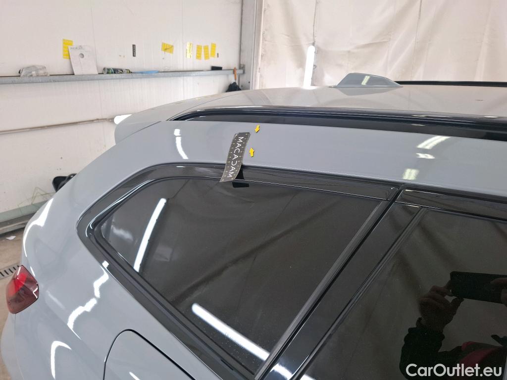  Bmw  Serie 3 BMW Série 3 Touring / 2022 / 5P / Break 320e 204ch M Sport BVA8 Hybride #25