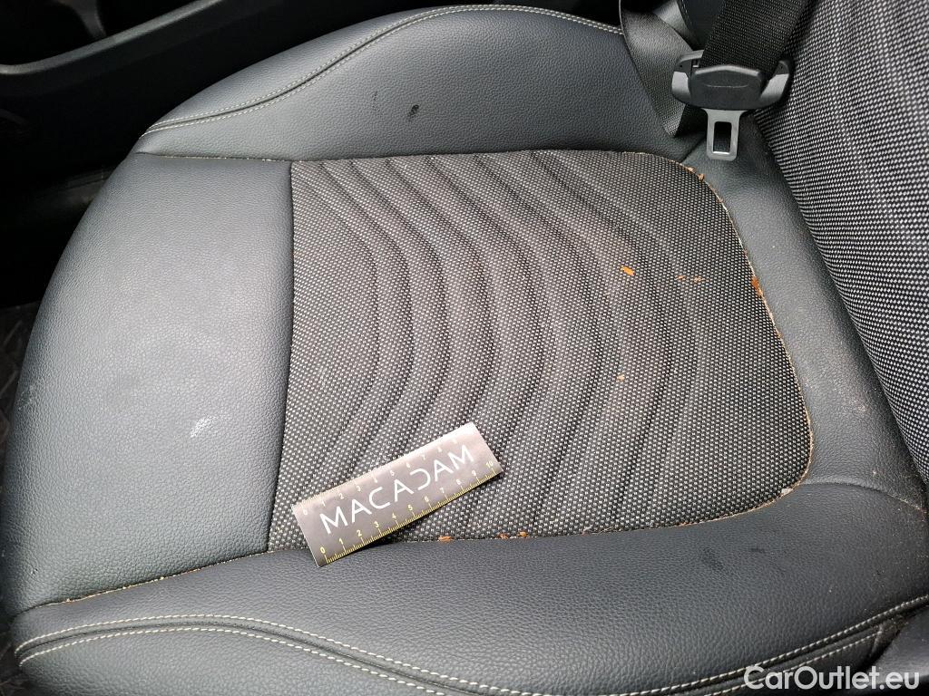  Mercedes  A-Klasse MERCEDES-BENZ Classe A Berline / 2022 / 4P / Berline A 180 d Business Line 8G-DCT #14