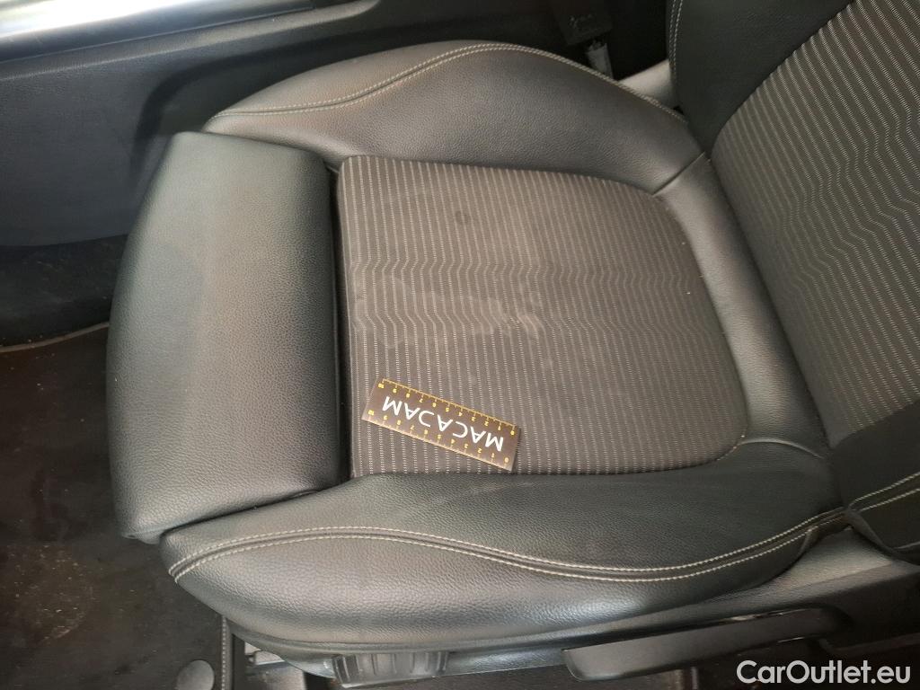  Mercedes  GLA MERCEDES-BENZ  / 2020 / 5P / SUV 2.0  200 D BUSINESS LINE DCT #41