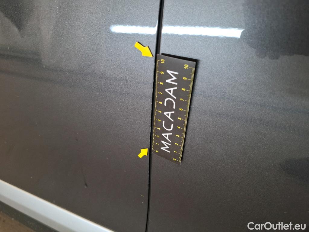  Peugeot  2008  Allure Business 1.2 PureTech 130CV BVM6 E6d #9
