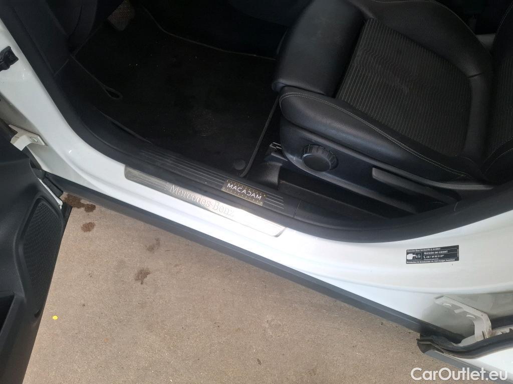  Mercedes  GLA MERCEDES-BENZ  / 2020 / 5P / SUV 2.0  200 D BUSINESS LINE DCT #37