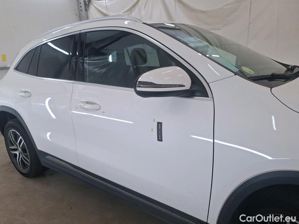  Mercedes  GLA MERCEDES-BENZ  / 2020 / 5P / SUV 2.0  200 D BUSINESS LINE DCT #1