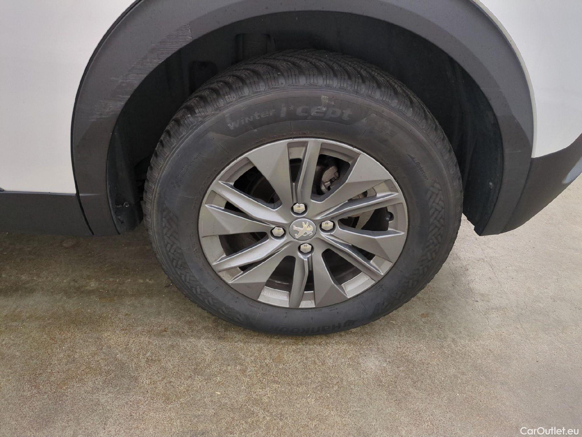  Peugeot  2008  Active Pack 1.2 PureTech 130CV BVA8 E6d #2