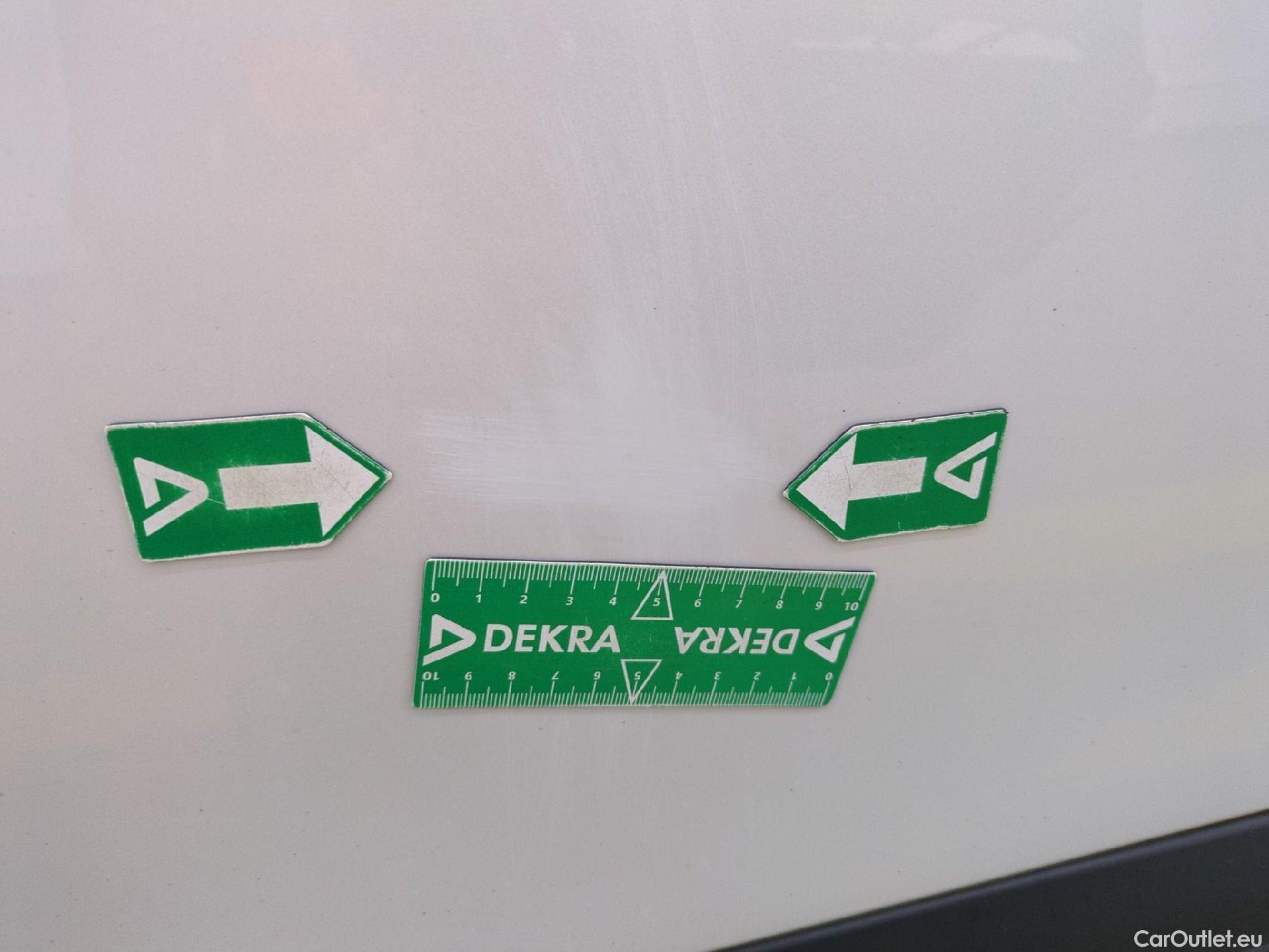  Peugeot  2008  Active Pack 1.2 PureTech 130CV BVA8 E6d #31