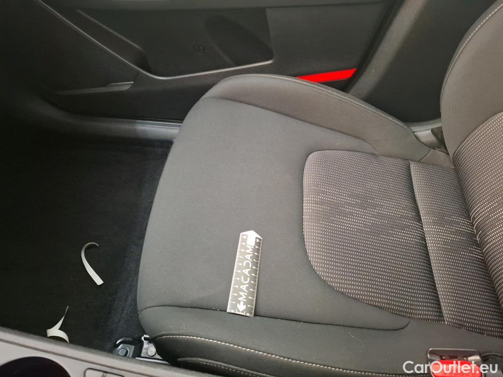  KIA  Sportage  Active Hybrid 1.6 T-GDi 230CV BVA6 E6d #36