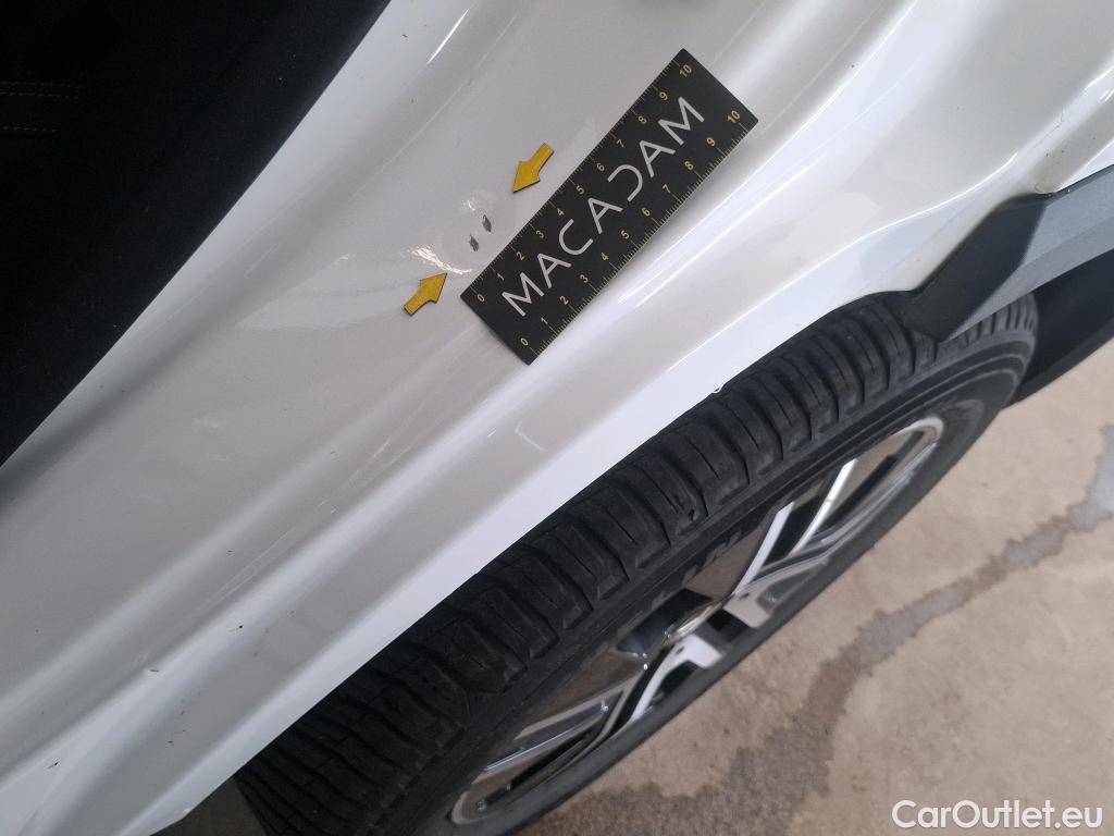  Mercedes  GLA MERCEDES-BENZ  / 2020 / 5P / SUV 2.0  200 D BUSINESS LINE DCT #52