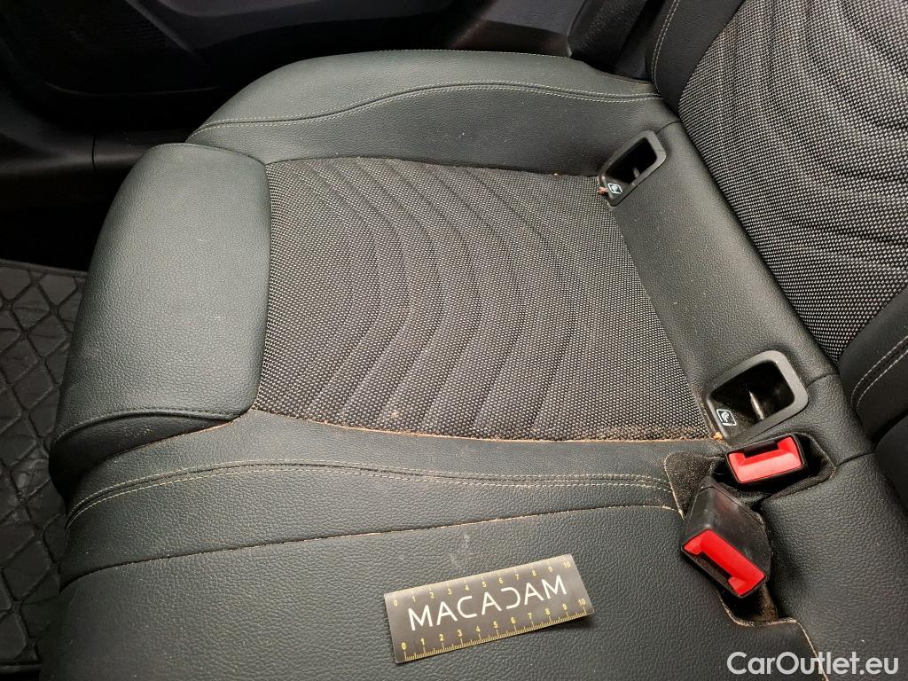  Mercedes  A-Klasse MERCEDES-BENZ Classe A Berline / 2022 / 4P / Berline A 180 d Business Line 8G-DCT #16