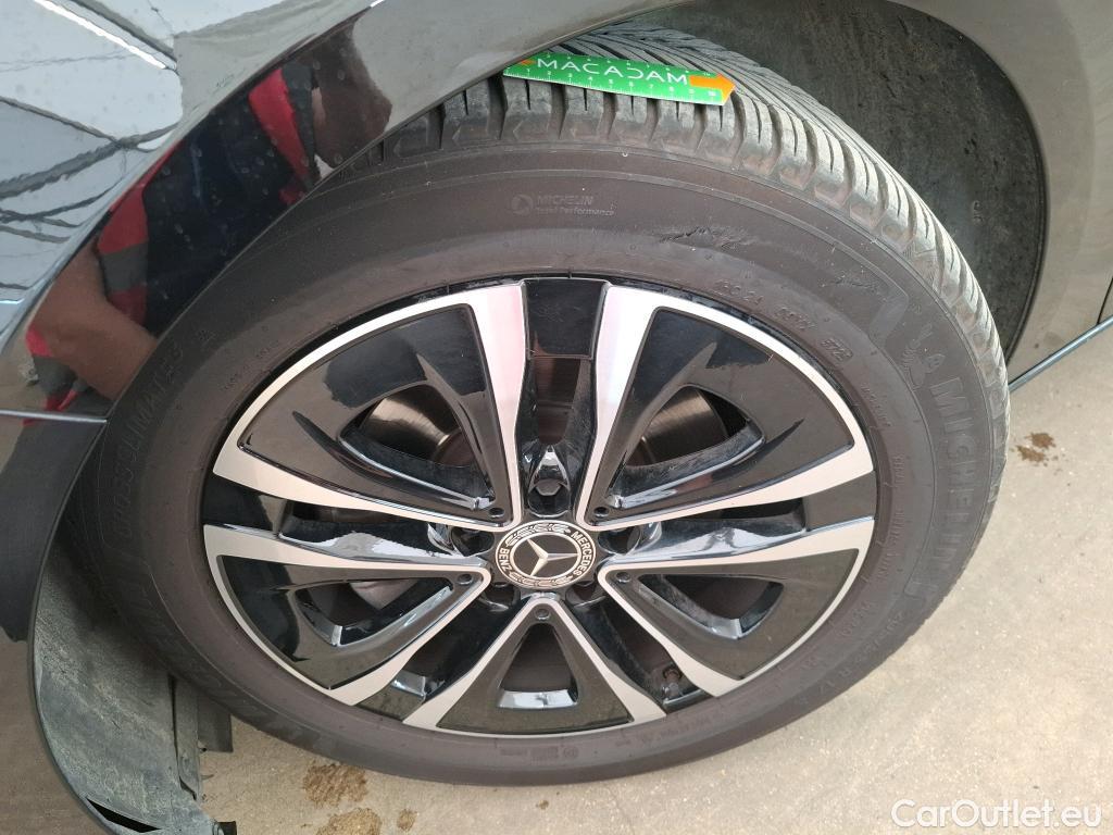  Mercedes  A-Klasse MERCEDES-BENZ Classe A Compact / 2022 / 5P / Berline A 200 Business Line 7G-DCT #6