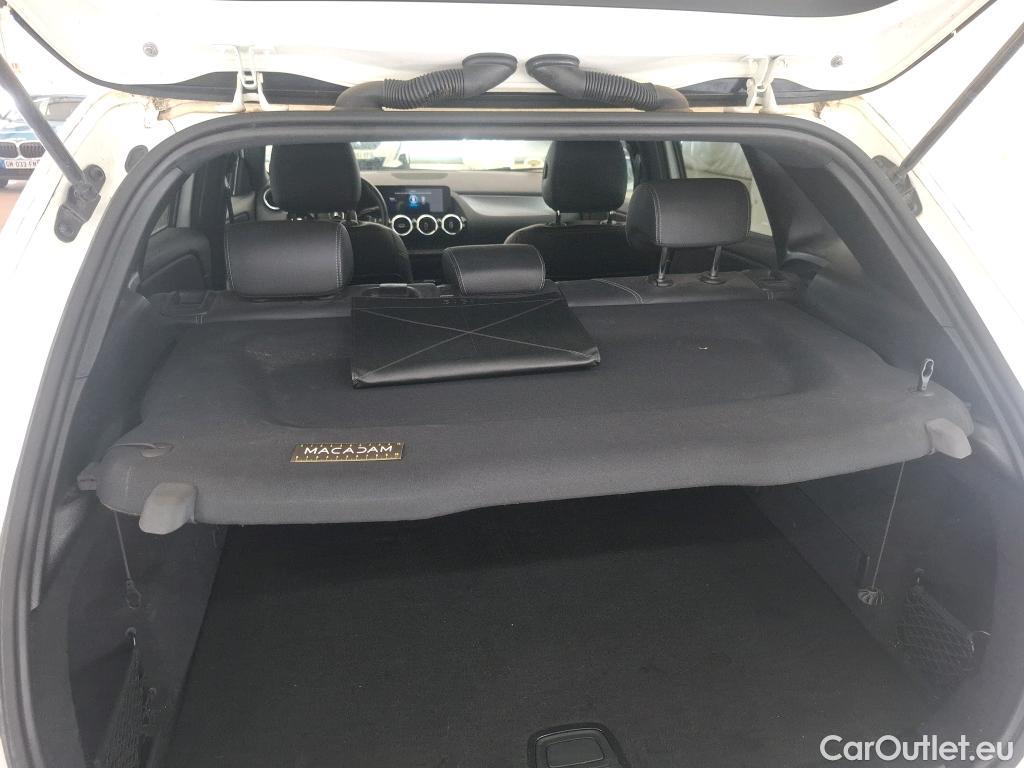  Mercedes  GLA MERCEDES-BENZ  / 2020 / 5P / SUV 2.0  200 D BUSINESS LINE DCT #34