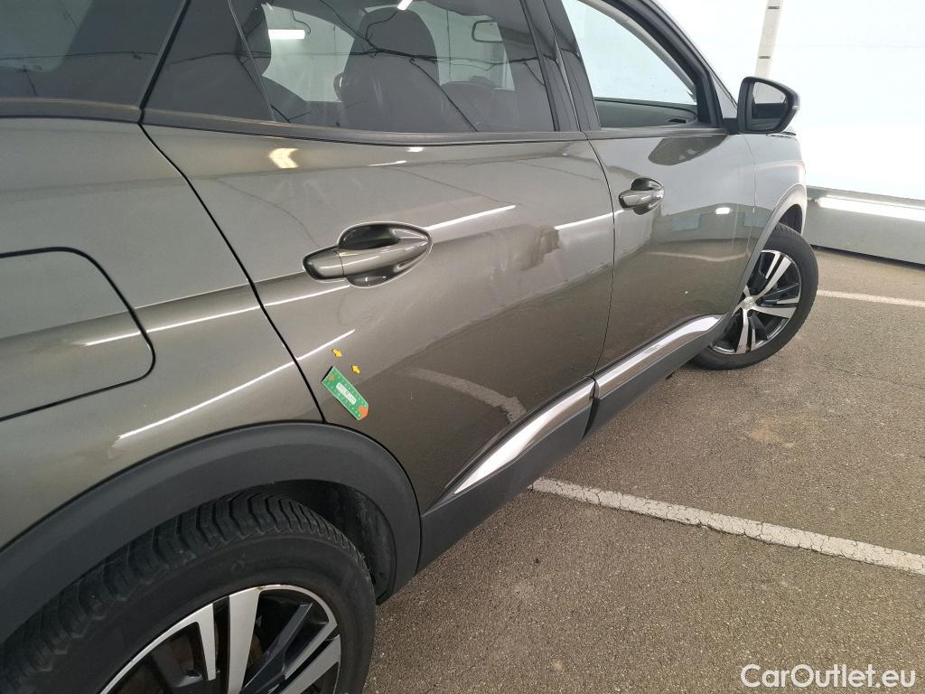  Peugeot  3008  Allure 1.2 PureTech 130CV BVM6 E6d #34
