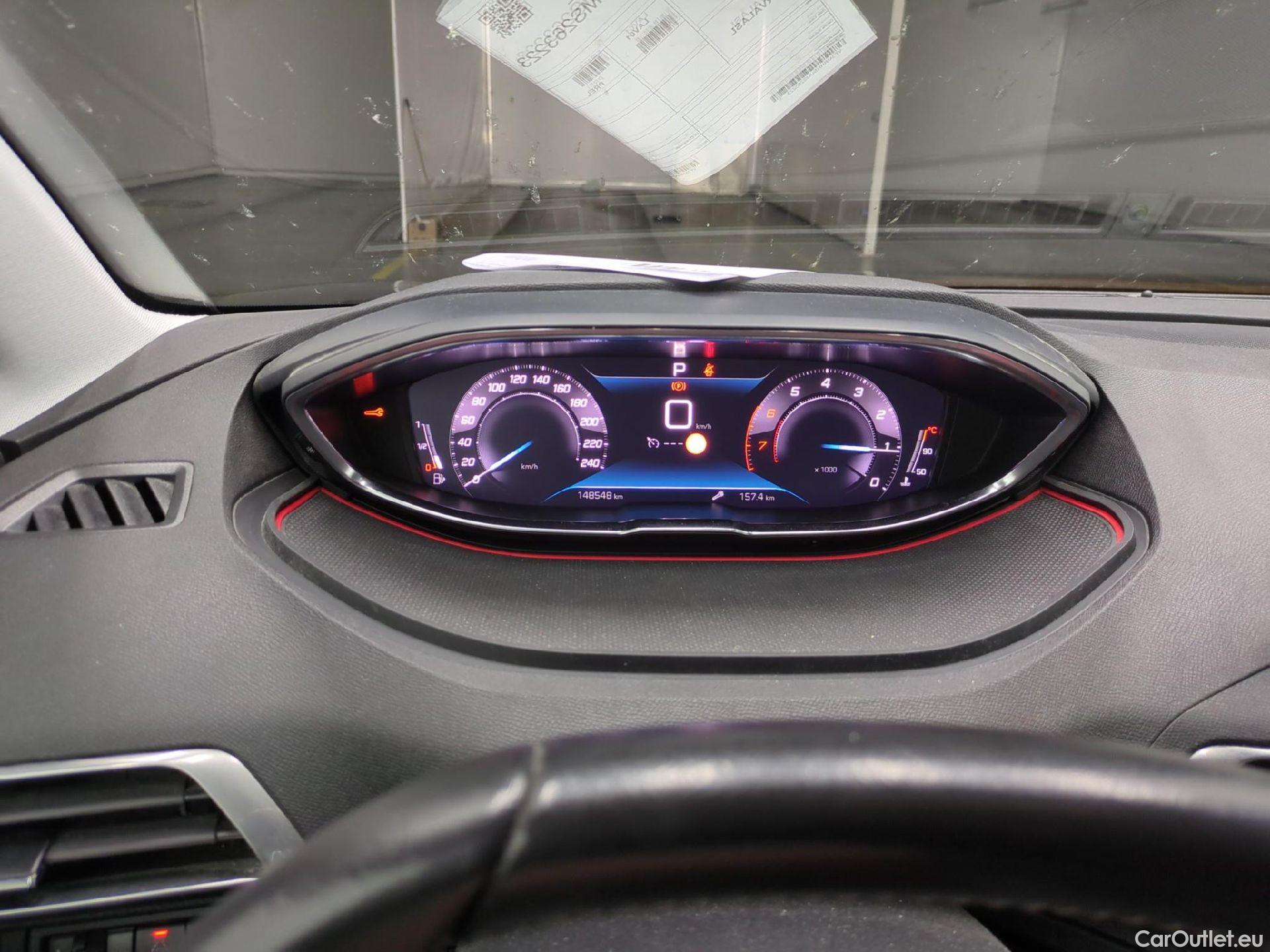  Peugeot  3008  Active Pack 1.2 PureTech 130CV BVA8 E6d #5
