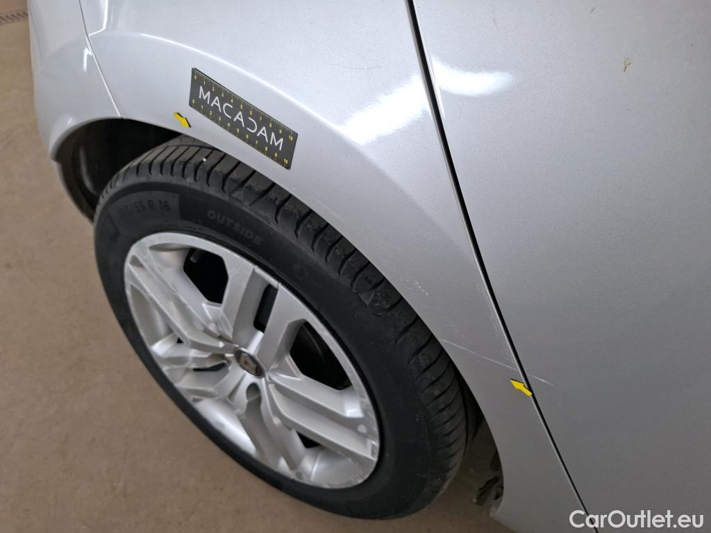  Renault  Clio  IV Business 0.9 TCe 90CV BVM5 E6 #107