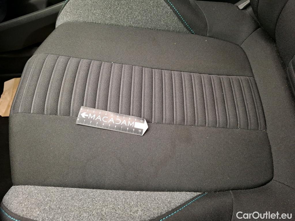  Peugeot  5008  Active Pack 1.2 PureTech 130CV BVA8 7 Sieges E6d #3