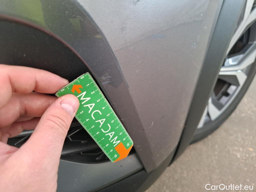  Renault  Captur  II R.S. Line 1.6 E-TECH Hybrid 145CV BVA6 E6d #11