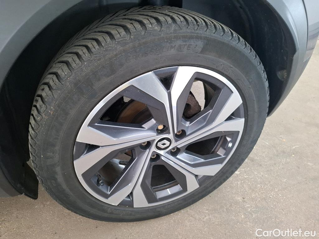  Renault  Captur  II R.S. Line 1.6 E-TECH Hybrid 145CV BVA6 E6d #12