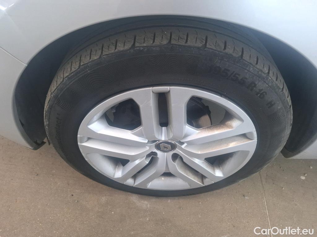  Renault  Clio  IV Business 0.9 TCe 90CV BVM5 E6 #34