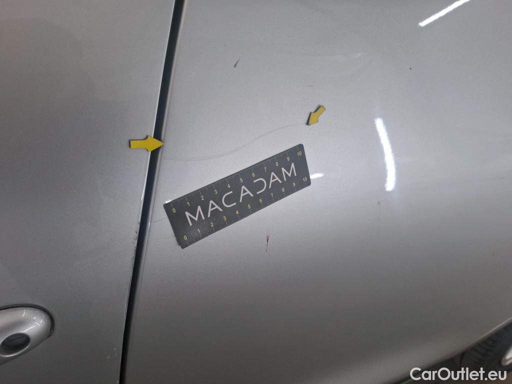  Renault  Clio  IV Business 0.9 TCe 90CV BVM5 E6 #111