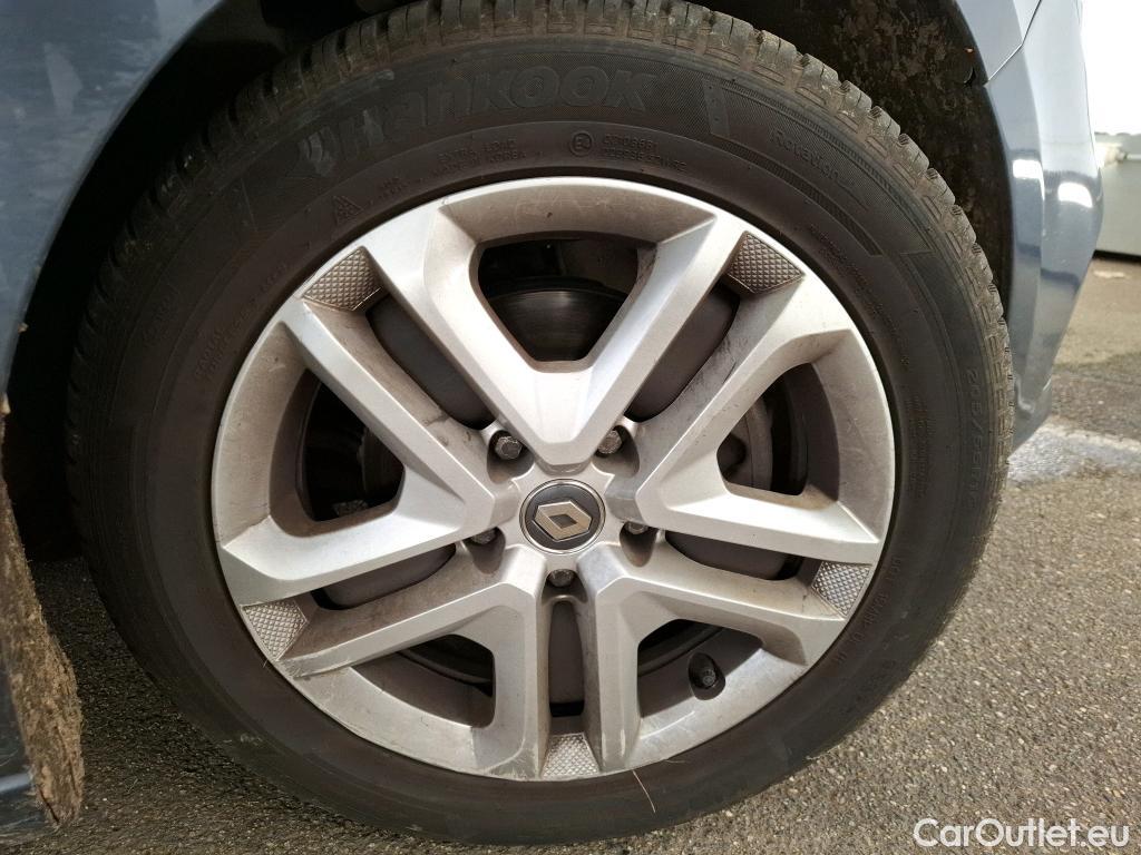  Renault  Megane RENAULT Mégane Berline / 2015 / 5P / Berline Business Blue dCi 95 #86